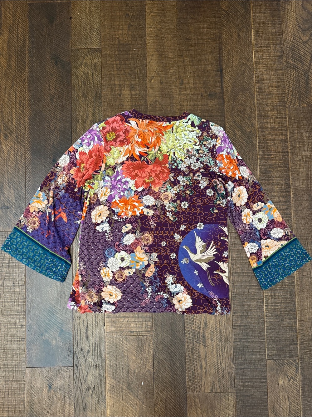 Johnny Was Phoenix Kimono Sleeve Tee - Picture 10 of 11